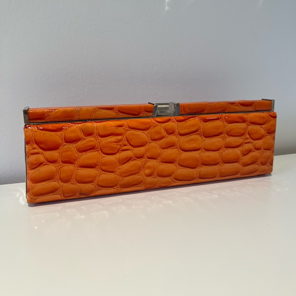Y2K orange croc clutch